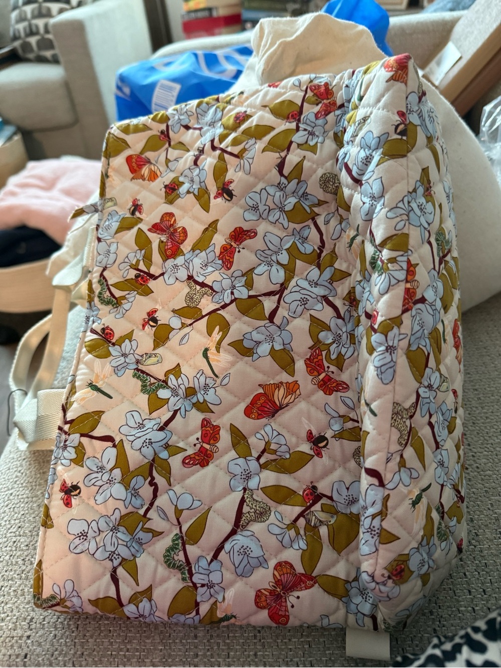 Vera Bradley Floral & Butterfly Quilted Tote in Light Pink. - Picture 3 of 6